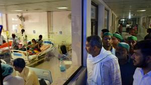 Children receive treatment in the Encephalitis Ward at the Baba Raghav Das Medical College Hospital in Gorakhpur.(PTI File Photo) Children receive treatment in the Encephalitis Ward at the Baba Raghav Das Medical College Hospital in Gorakhpur.(PTI File Photo)