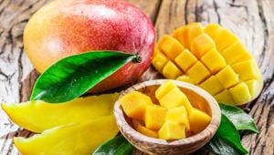 Studies have shown that mangoes can lower blood sugar level and fight cancer.(Shutterstock) Studies have shown that mangoes can lower blood sugar level and fight cancer.(Shutterstock)