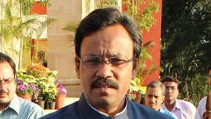 The Maharashtra International Education Board (MIEB) will prepare the syllabus for non-English medium schools, and will compete with the existing boards such as CBSE and ICSE, Maharashtra education minister Vinod Tawde said.(HT File Photo) The Maharashtra International Education Board (MIEB) will prepare the syllabus for non-English medium schools, and will compete with the existing boards such as CBSE and ICSE, Maharashtra education minister Vinod Tawde said.(HT File Photo)