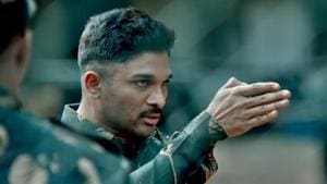 Allu Arjun plays a military officer with anger issues in Naa Peru Surya. Allu Arjun plays a military officer with anger issues in Naa Peru Surya.