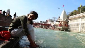 Meera, played by 20-year-old Antara Rao, struggles to let go of her mother’s ashes in the Ganges in the film. Meera, played by 20-year-old Antara Rao, struggles to let go of her mother’s ashes in the Ganges in the film.
