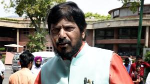 File photo of Union minister of state for social justice Ramdas Athawale.(Sonu Mehta/HT Photo) File photo of Union minister of state for social justice Ramdas Athawale.(Sonu Mehta/HT Photo)