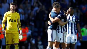 West Bromwich Albion's Jake Livermore celebrates with team mates after their victory over Tottenham Hotspur.(REUTERS) West Bromwich Albion's Jake Livermore celebrates with team mates after their victory over Tottenham Hotspur.(REUTERS)