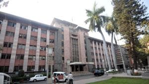 The nexus between PMC officials and contractors for rigging the bids was exposed in detail by Hindustan Times in a series of reports in October 2017.(HT FILE PHOTO) The nexus between PMC officials and contractors for rigging the bids was exposed in detail by Hindustan Times in a series of reports in October 2017.(HT FILE PHOTO)