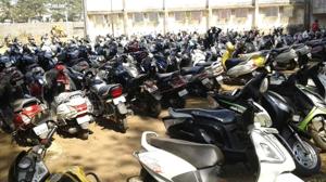 While one bike was stolen from Vashi’s sector 11, the other was stolen from sector 15.(HT File Photo/Used for representational purpose) While one bike was stolen from Vashi’s sector 11, the other was stolen from sector 15.(HT File Photo/Used for representational purpose)