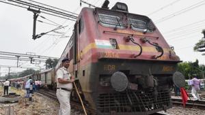 A fire engulfed the locomotive of the 12810 Howrah-Mumbai CSMT train at 4:57pm on Sunday.(PTI/ Representative Photo) A fire engulfed the locomotive of the 12810 Howrah-Mumbai CSMT train at 4:57pm on Sunday.(PTI/ Representative Photo)