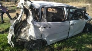 Four died and four seriously injured in an accident at Kamshet on Pune-Mumbai Expressway.(HT PHOTO) Four died and four seriously injured in an accident at Kamshet on Pune-Mumbai Expressway.(HT PHOTO)
