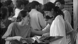 The HC bench said that CBSE’s January 22 notification prescribing upper age limit of 25 years in case of general category candidates and 30 years in case of reserved category candidates for NEET is “legal and valid”. (HT File Photo)(‘) The HC bench said that CBSE’s January 22 notification prescribing upper age limit of 25 years in case of general category candidates and 30 years in case of reserved category candidates for NEET is “legal and valid”. (HT File Photo)(‘)