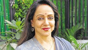BJP insiders said they did not invite Hema Malini for campaigning in Karnataka because her ‘presence was not very much required there’.(HT/File Photo) BJP insiders said they did not invite Hema Malini for campaigning in Karnataka because her ‘presence was not very much required there’.(HT/File Photo)