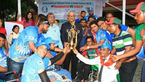 The Indian wheelchair cricket team successfully completed its first international tour of Bangladesh.(Indian Wheelchair Cricket/Twitter)