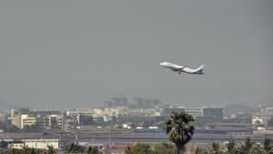 An airplane is seen at the Chhatrapati Shivaji International Airport(Pratham Gokhale/HT Photo) An airplane is seen at the Chhatrapati Shivaji International Airport(Pratham Gokhale/HT Photo)