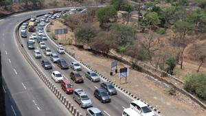 Mumbai-Pune Expressway(HT file photo) Mumbai-Pune Expressway(HT file photo)