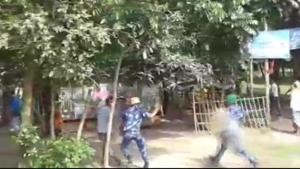 Rapid Action Force and police baton-charge voters in North Dinajpur district’s Goalpokhor when they agitated due to delay in voting process.(ANI/Twitter) Rapid Action Force and police baton-charge voters in North Dinajpur district’s Goalpokhor when they agitated due to delay in voting process.(ANI/Twitter)