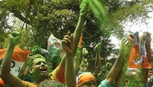 Trinamool Congress supporters celebrating at Joka, South Kolkata on May 17,(Samir Jana/HT Photo) Trinamool Congress supporters celebrating at Joka, South Kolkata on May 17,(Samir Jana/HT Photo)
