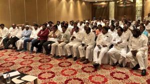 Congress MLAs assemble at a hotel in Hyderabad. MLAs of the both the parties left for Hyderabad late Friday night.(HT Photo) Congress MLAs assemble at a hotel in Hyderabad. MLAs of the both the parties left for Hyderabad late Friday night.(HT Photo)