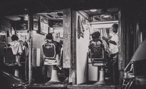The handheld massage machines, hot towels, alum astringents and once ubiquitous tin of talcum powder of the old barber shop are no longer in demand.(Getty Images) The handheld massage machines, hot towels, alum astringents and once ubiquitous tin of talcum powder of the old barber shop are no longer in demand.(Getty Images)