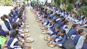A file photo of Mid Day Meal in Ludhiana.(HT Representative Photo) A file photo of Mid Day Meal in Ludhiana.(HT Representative Photo)