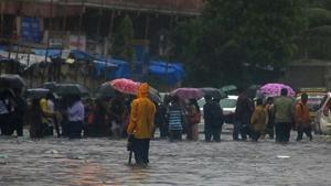 The additional 15 automatic weather systems will improve weather prediction in Mumbai.(HT) The additional 15 automatic weather systems will improve weather prediction in Mumbai.(HT)