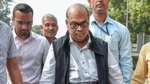 The CBI has charged Rotomac CMD Vikram Kothari (pictured), his son and director Rahul Kothari, then AGM of Bank of Baroda SK Upadhyay, then senior manager of the bank Om Prakash Kapoor and then bank manager Shashi Bishwas in the loan default case.(PTI/File Photo) The CBI has charged Rotomac CMD Vikram Kothari (pictured), his son and director Rahul Kothari, then AGM of Bank of Baroda SK Upadhyay, then senior manager of the bank Om Prakash Kapoor and then bank manager Shashi Bishwas in the loan default case.(PTI/File Photo)