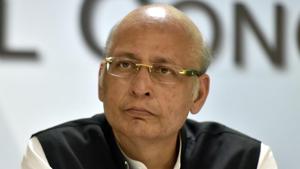 Senior advocate Abhishek Manu Singhvi during a press conference at the Congress headquarters in New Delhi on May 19, 2018.(Sonu Mehta/HT Photo) Senior advocate Abhishek Manu Singhvi during a press conference at the Congress headquarters in New Delhi on May 19, 2018.(Sonu Mehta/HT Photo)