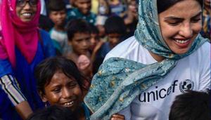 Priyanka Chopra meets Rohingya refugees.(Twitter) Priyanka Chopra meets Rohingya refugees.(Twitter)