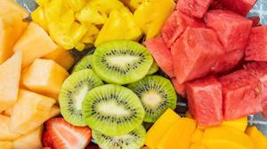 These fresh and light summer salad recipes are perfect for breakfast, lunch and dinner. (Shutterstock) These fresh and light summer salad recipes are perfect for breakfast, lunch and dinner. (Shutterstock)