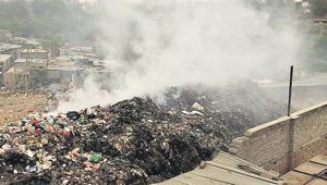 Residents have been raising the issue of garbage burning in Wagholi area for the past five years.(HT Photo) Residents have been raising the issue of garbage burning in Wagholi area for the past five years.(HT Photo)