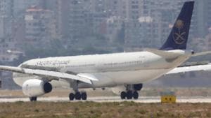 The aircraft circled over Jeddah for several hours as its landing gear failed to drop.(Reuters File Photo/Representative image) The aircraft circled over Jeddah for several hours as its landing gear failed to drop.(Reuters File Photo/Representative image)