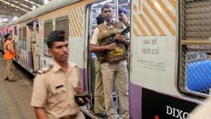 Tight security arrangements were put in place at Bombay Central Railway Station, Churchgate, Chhatrapati Shivaji Maharaj Terminus and Dadar after an anonymous caller threatened to blow up a railway station.(HT/Photofor representation) Tight security arrangements were put in place at Bombay Central Railway Station, Churchgate, Chhatrapati Shivaji Maharaj Terminus and Dadar after an anonymous caller threatened to blow up a railway station.(HT/Photofor representation)