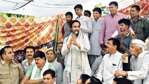 Rashtriya Lok Dal leader Jayant Choudhury at a gathering in Bhainswal village. under Kairana Lok Sabha constituency.(HT Photo) Rashtriya Lok Dal leader Jayant Choudhury at a gathering in Bhainswal village. under Kairana Lok Sabha constituency.(HT Photo)