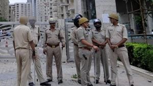 The police said Rajiv Kumar, a resident of Ghaziabad, did not reach his home till late in the night on Thursday.(Sunil Ghosh/HT Photo) The police said Rajiv Kumar, a resident of Ghaziabad, did not reach his home till late in the night on Thursday.(Sunil Ghosh/HT Photo)