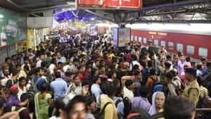 Passengers crowd the New Delhi Station during Chhath Puja in October 2017. In its bid to modernise the railways, the NDA sanctioned the high-speed corridor between Mumbai and Ahmedabad, or the bullet train project, which is expected to finish by 2022.(Arvind Yadav/HT File Photo) Passengers crowd the New Delhi Station during Chhath Puja in October 2017. In its bid to modernise the railways, the NDA sanctioned the high-speed corridor between Mumbai and Ahmedabad, or the bullet train project, which is expected to finish by 2022.(Arvind Yadav/HT File Photo)