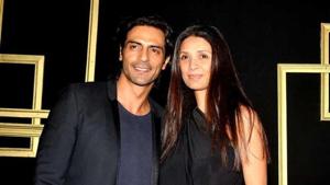 Arjun Rampal and Mehr Jesia married in 1998. Arjun Rampal and Mehr Jesia married in 1998.