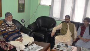 Joint Resistance Leadership Syed Ali Geelani, Mirwaiz Mohammad Umar Farooq and Yasin Malik during a meeting at Hyderpora in Srinagar, Jammu and Kahsmir.(HT Photo) Joint Resistance Leadership Syed Ali Geelani, Mirwaiz Mohammad Umar Farooq and Yasin Malik during a meeting at Hyderpora in Srinagar, Jammu and Kahsmir.(HT Photo)