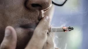 The presence of nicotine in the cigarettes raises the blood pressure, which can have a detrimental effect on the heart’s oxygen balance.(Shutterstock) The presence of nicotine in the cigarettes raises the blood pressure, which can have a detrimental effect on the heart’s oxygen balance.(Shutterstock)