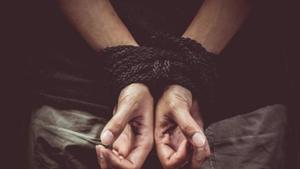 While the police refused to reveal the name of the arrested woman, the complainant was identified as Usha Salunkhe, 36, and her son, the victim, was identified as Mahesh Salunkhe, 21.(HT File Photo/ Representative image) While the police refused to reveal the name of the arrested woman, the complainant was identified as Usha Salunkhe, 36, and her son, the victim, was identified as Mahesh Salunkhe, 21.(HT File Photo/ Representative image)