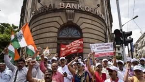 Bank workers shout slogans during a protest outside Central Bank branch, Fort in Mumbai, India, on Wednesday, May 30, 2018. Bank employees are staging a two-day nationwide strike, for their demands.(Kunal Patil/HT Photo) Bank workers shout slogans during a protest outside Central Bank branch, Fort in Mumbai, India, on Wednesday, May 30, 2018. Bank employees are staging a two-day nationwide strike, for their demands.(Kunal Patil/HT Photo)