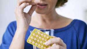 Hormonal imbalance: Common symptoms of hormonal imbalance in women include insomnia, anxiety, hot flashes, increased sweating, rapid weight gain or weight loss, hair loss, acne, etc.(Shutterstock) Hormonal imbalance: Common symptoms of hormonal imbalance in women include insomnia, anxiety, hot flashes, increased sweating, rapid weight gain or weight loss, hair loss, acne, etc.(Shutterstock)