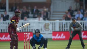 Nasser Hussain did commentary for the charity match from first slip while the game was going on.(Twitter) Nasser Hussain did commentary for the charity match from first slip while the game was going on.(Twitter)