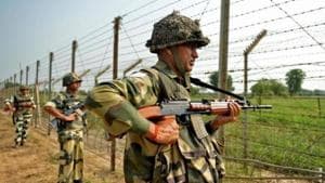 Border Security Force (BSF) is now gearing up to plug all possible gaps by introducing terrain-specific technology.(HT File)