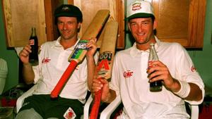 Former Australia captain Steve Waugh (L) and his brother Mark turned 53 on Saturday.(Twitter) Former Australia captain Steve Waugh (L) and his brother Mark turned 53 on Saturday.(Twitter)
