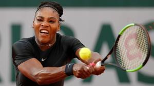 Serena Williams in action during her third round French Open match against Germany's Julia Goerges at Roland Garros, Paris, France on June 2, 2018.(REUTERS) Serena Williams in action during her third round French Open match against Germany's Julia Goerges at Roland Garros, Paris, France on June 2, 2018.(REUTERS)
