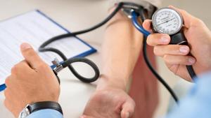 How to control high BP through diet and exercise: If you have high BP, you should opt for a DASH diet to bring the count down immediately(Shutterstock) How to control high BP through diet and exercise: If you have high BP, you should opt for a DASH diet to bring the count down immediately(Shutterstock)