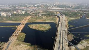 An aerial view of the Signature Bridge at Wazirabad in New Delhi, on May 29, 2018. The bridge is expected to reduce travel time by half an hour for people going to Ghaziabad via Khajuri Khas, Yamuna Vihar from Wazirabad, Timarpur, Mukherjee Nagar and Burari.(Sonu Mehta/HT Photo) An aerial view of the Signature Bridge at Wazirabad in New Delhi, on May 29, 2018. The bridge is expected to reduce travel time by half an hour for people going to Ghaziabad via Khajuri Khas, Yamuna Vihar from Wazirabad, Timarpur, Mukherjee Nagar and Burari.(Sonu Mehta/HT Photo)