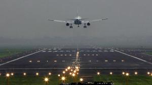 Flight G8 101, which reported heavy engine vibration, made an emergency landing at around 8.57 am and all the passengers were safe, said an Airport Authority of India release.(HT/Photo for representation) Flight G8 101, which reported heavy engine vibration, made an emergency landing at around 8.57 am and all the passengers were safe, said an Airport Authority of India release.(HT/Photo for representation)