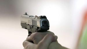 The victim says the accused sitting in the co-driver’s seat pulled out a gun and asked him to make call his residence, directing them to keep Rs50,000 ready.(File photo) The victim says the accused sitting in the co-driver’s seat pulled out a gun and asked him to make call his residence, directing them to keep Rs50,000 ready.(File photo)