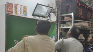 Police looking a CCTV footage.(HT File Photo/Representative image) Police looking a CCTV footage.(HT File Photo/Representative image)