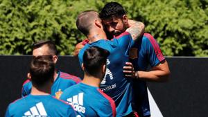 Spain's Diego Costa and Sergio Ramos are two players not afraid to resort to the dark arts when they deem it necessary.(REUTERS) Spain's Diego Costa and Sergio Ramos are two players not afraid to resort to the dark arts when they deem it necessary.(REUTERS)
