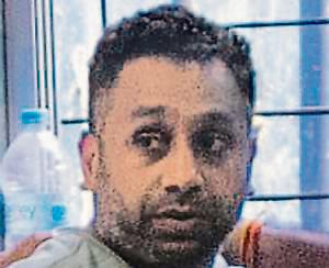 Bookie Sonu Jalan at AEC office in Thane on June 2.(HT File) Bookie Sonu Jalan at AEC office in Thane on June 2.(HT File)