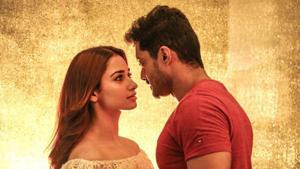 Naa Nuvve movie review: Tamannaah and Kalyanram film lacks conviction. Naa Nuvve movie review: Tamannaah and Kalyanram film lacks conviction.
